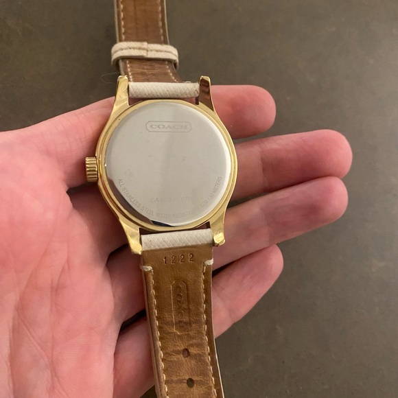 Authentic Coach Watch - Picture 2 of 4
